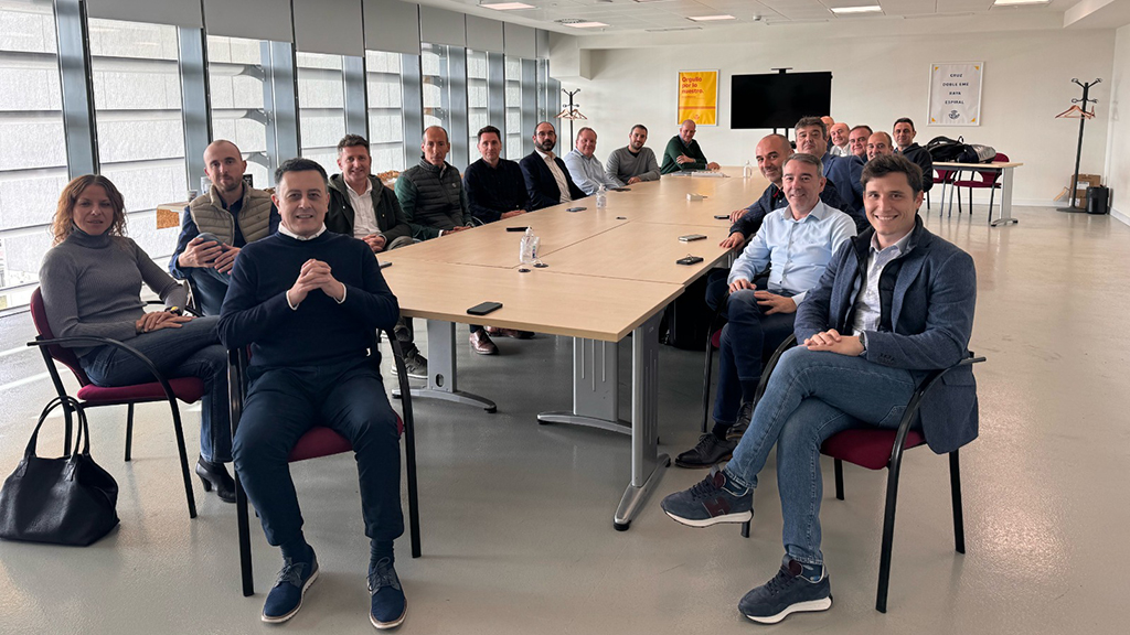 SINFILTRO #CITAACIEGAS  en... Correos